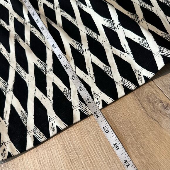 J. McLaughlin Devon Crewneck Dress Black Ivory River Cane L - Picture 8 of 8